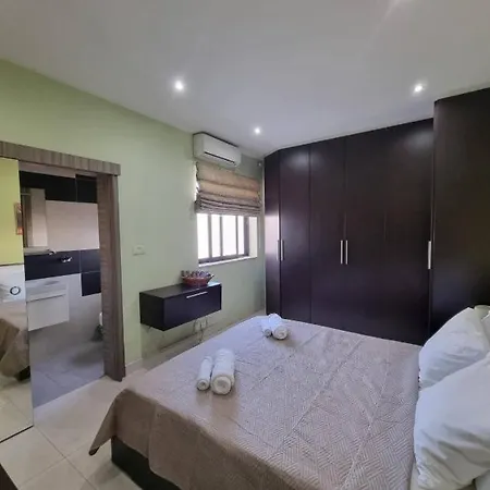 Soul Dive Penthouse - St Julian Malta * Saint Julian's